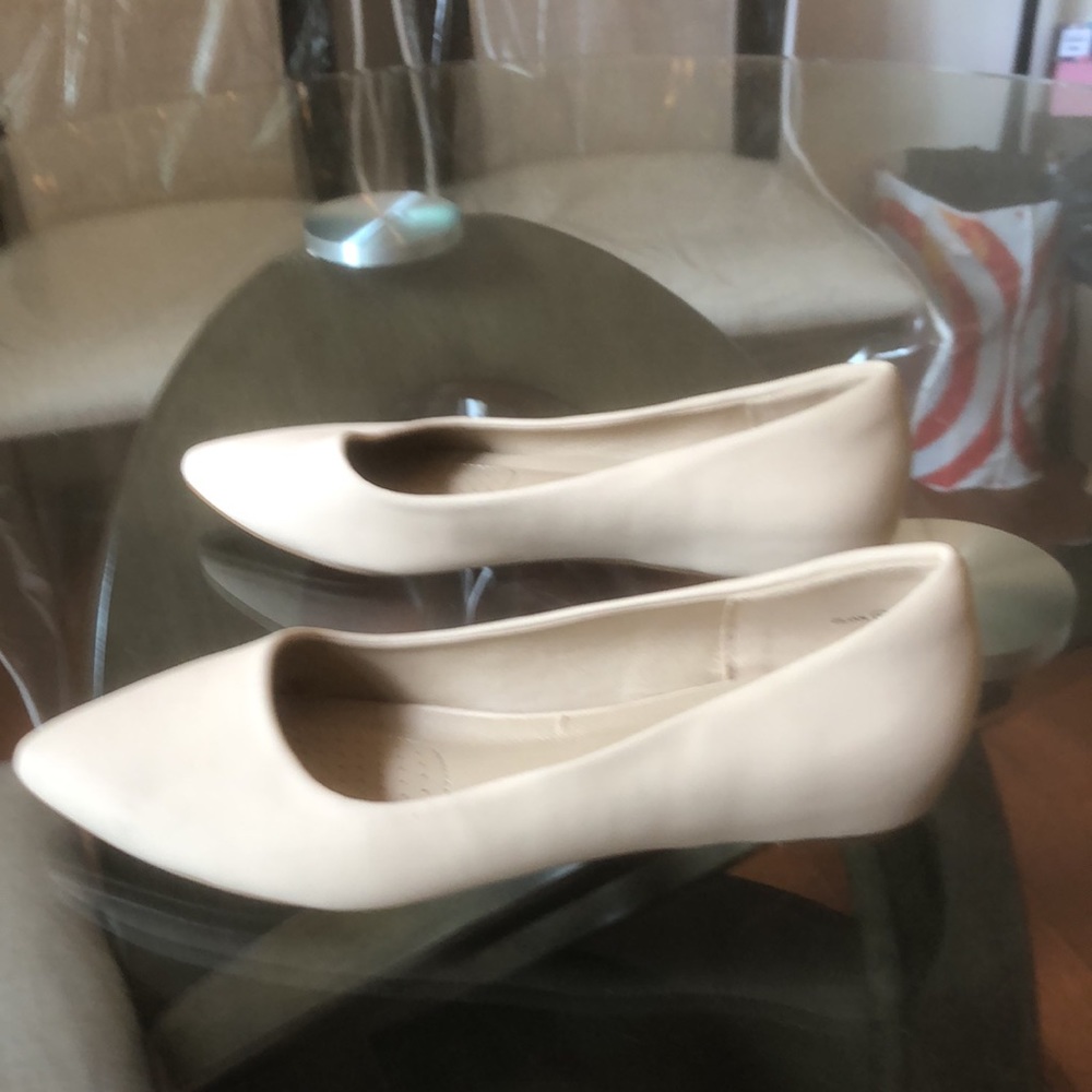 Shoes - Picture 3 of 5